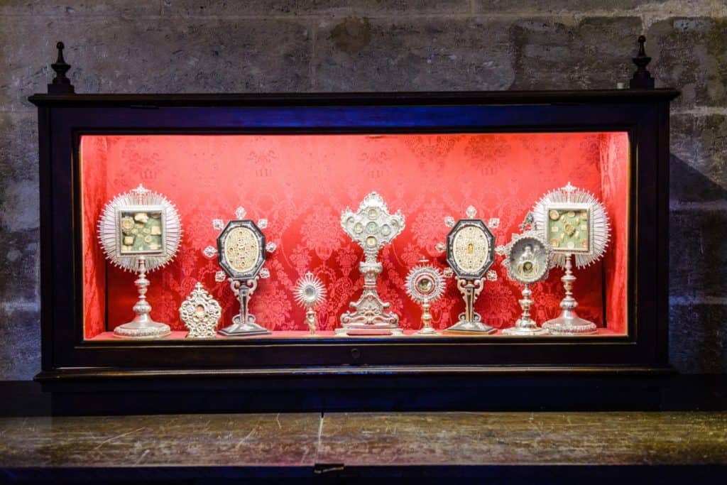 Relics in Reliquaries